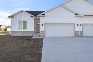 4501 NW 17th Street, Ankeny, IA 50023