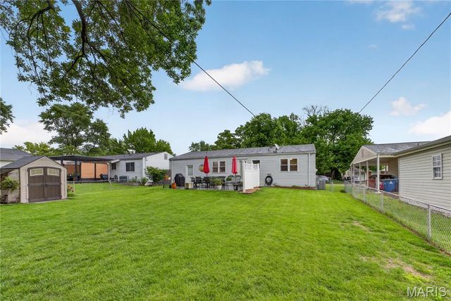 2847 Laurel View Lane, Maryland Heights, MO 63043