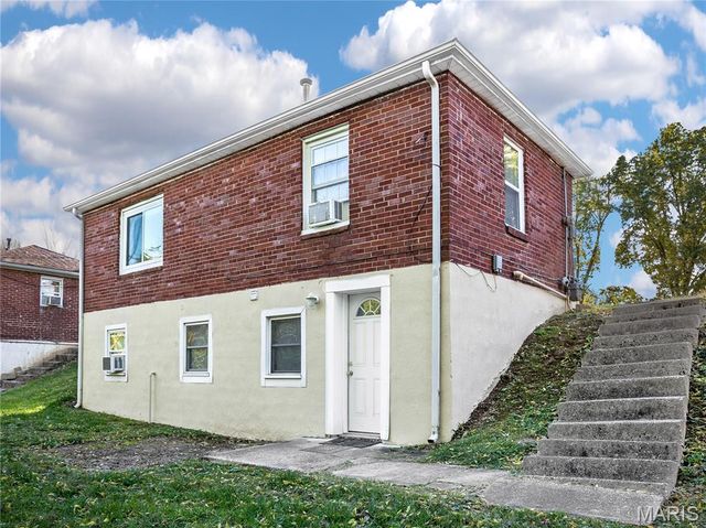 116 Moffett Avenue, Collinsville, IL 62234