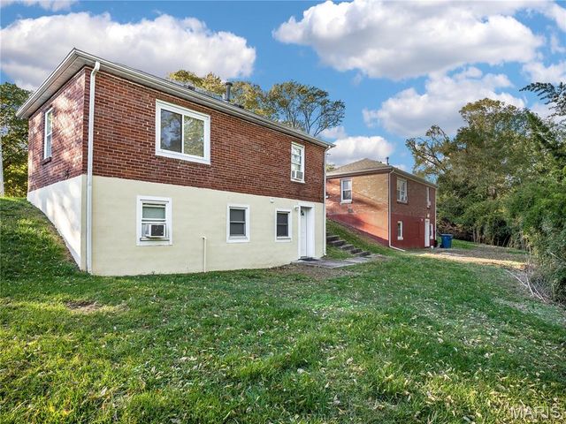 116 Moffett Avenue, Collinsville, IL 62234