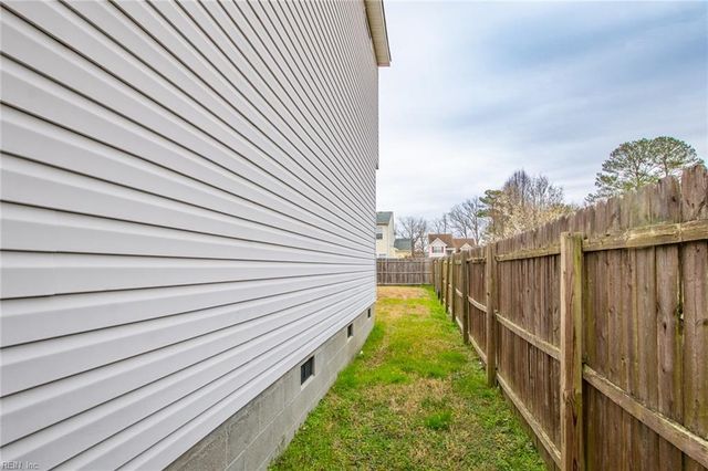 717 Durham AVE, Chesapeake, VA 23320
