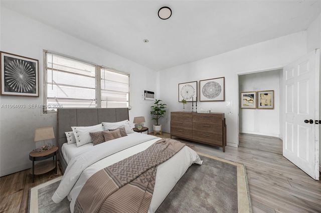 1342 NW 1st St, Miami, FL 33125