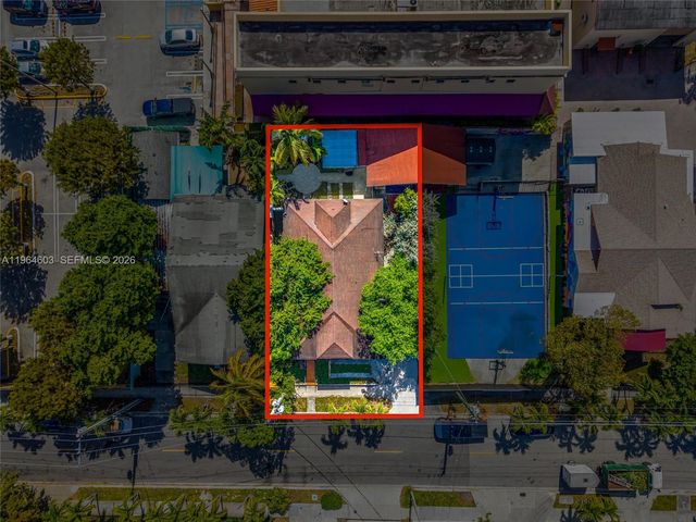 1342 NW 1st St, Miami, FL 33125