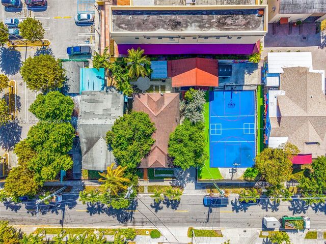 1342 NW 1st St, Miami, FL 33125