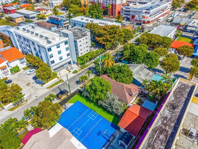 1342 NW 1st St, Miami, FL 33125