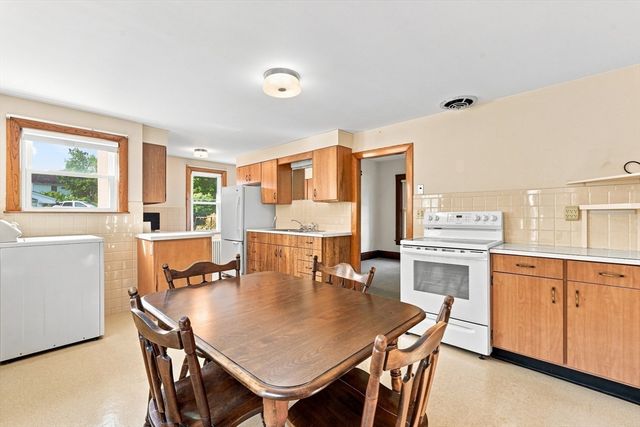 11 Newton Street, Montague, MA 01349