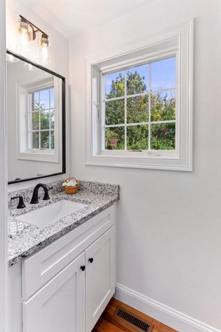 44 Dean St. 204, Taunton, MA 02780