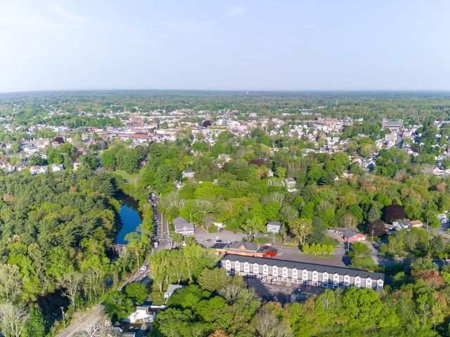 44 Dean St. 204, Taunton, MA 02780