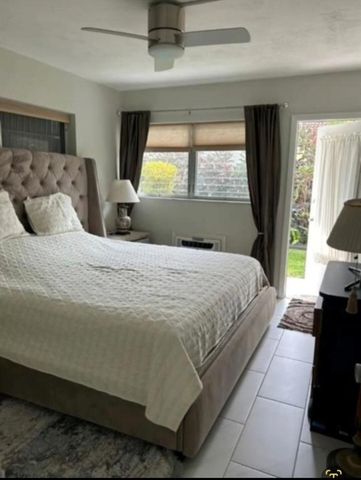 1920 NE 51ST Court NE 101, Fort Lauderdale, FL 33308