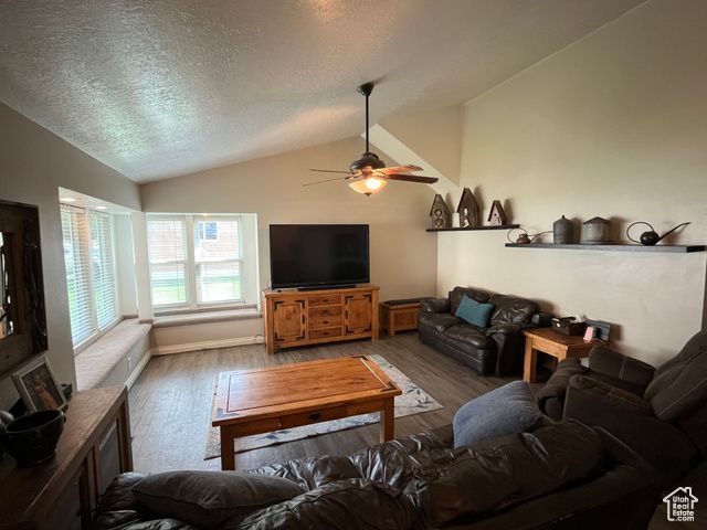 2548 S 700 W, Perry, UT 84302