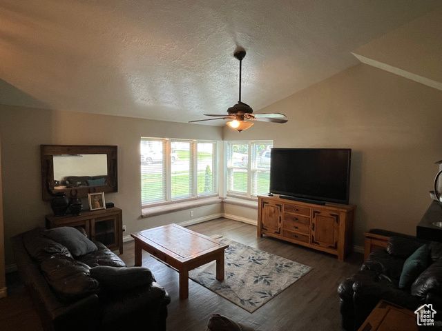 2548 S 700 W, Perry, UT 84302