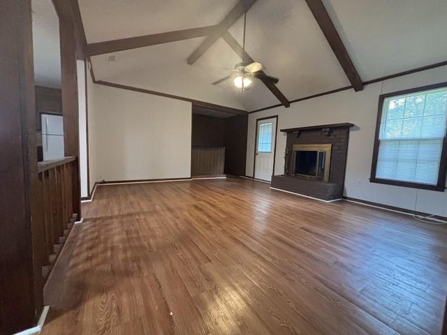 206 Longleaf Road, Summerville, SC 29486
