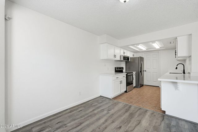 14474 N 57TH Avenue, Glendale, AZ 85306