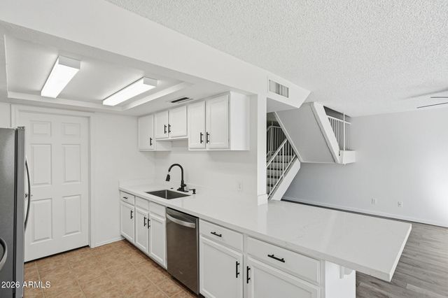 14474 N 57TH Avenue, Glendale, AZ 85306