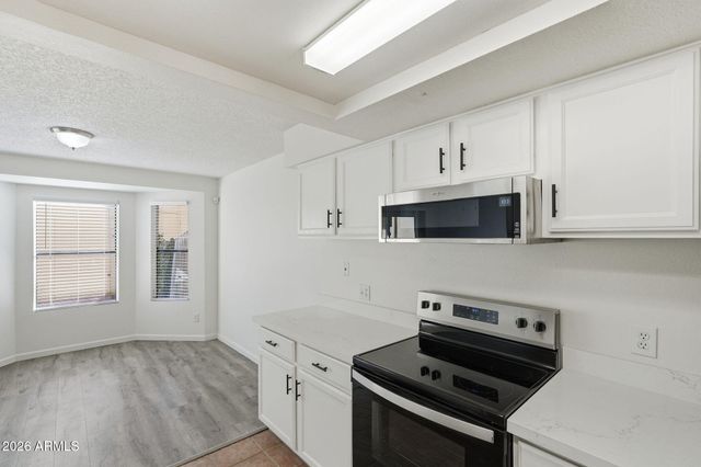 14474 N 57TH Avenue, Glendale, AZ 85306