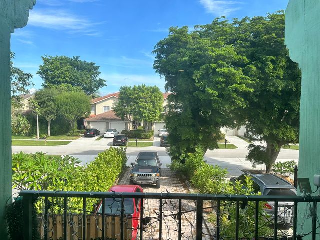 12737 WESTHAMPTON Circle, Wellington, FL 33414