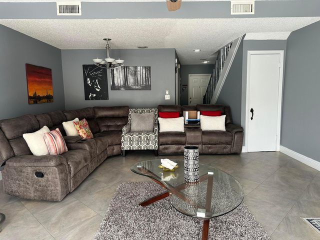 12737 WESTHAMPTON Circle, Wellington, FL 33414