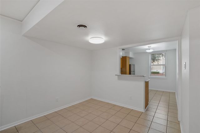 2727 Briarhurst Drive 2, Houston, TX 77057