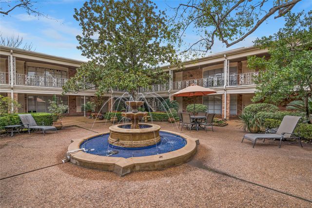 2727 Briarhurst Drive 2, Houston, TX 77057