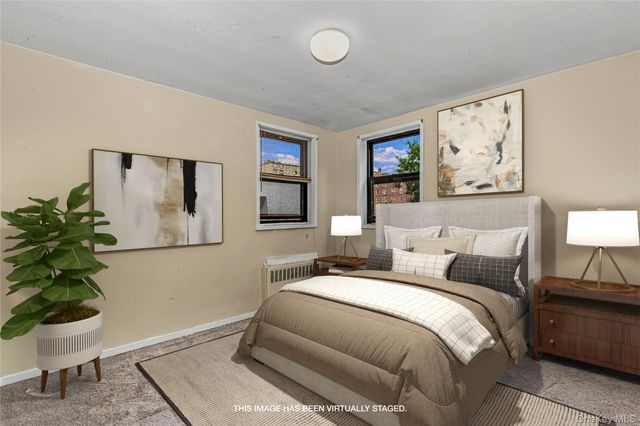 143-30 Roosevelt Avenue 3L, Flushing, NY 11354