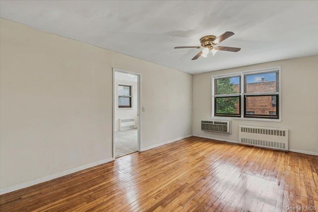 143-30 Roosevelt Avenue 3L, Flushing, NY 11354