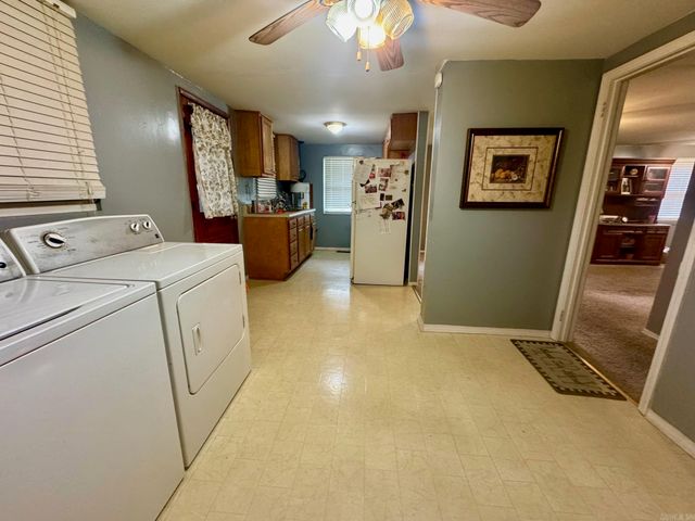 202 Skunk Hollow Road, Conway, AR 72032