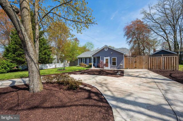 8635 OLD MOUNT VERNON RD, Alexandria, VA 22309