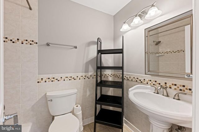 8635 OLD MOUNT VERNON RD, Alexandria, VA 22309