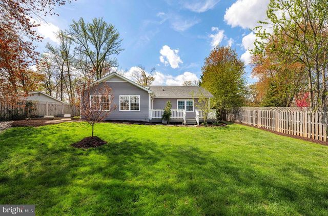 8635 OLD MOUNT VERNON RD, Alexandria, VA 22309