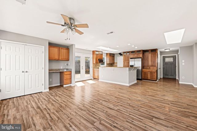 8635 OLD MOUNT VERNON RD, Alexandria, VA 22309