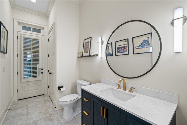 547 LAMBS BROOK LN, Collierville, TN 38017