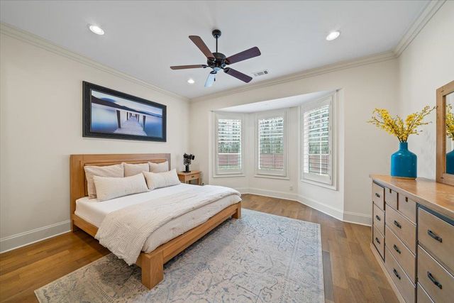 547 LAMBS BROOK LN, Collierville, TN 38017