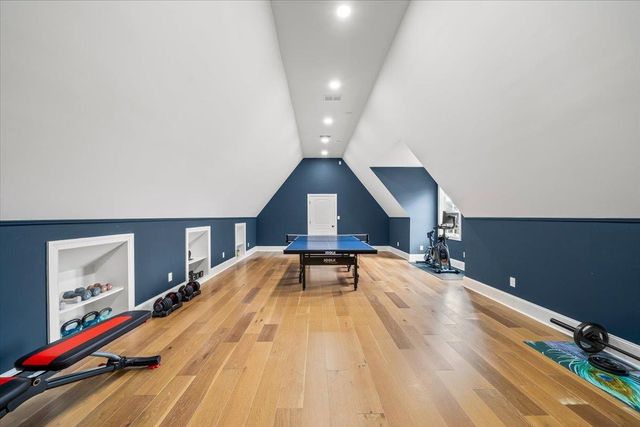 547 LAMBS BROOK LN, Collierville, TN 38017