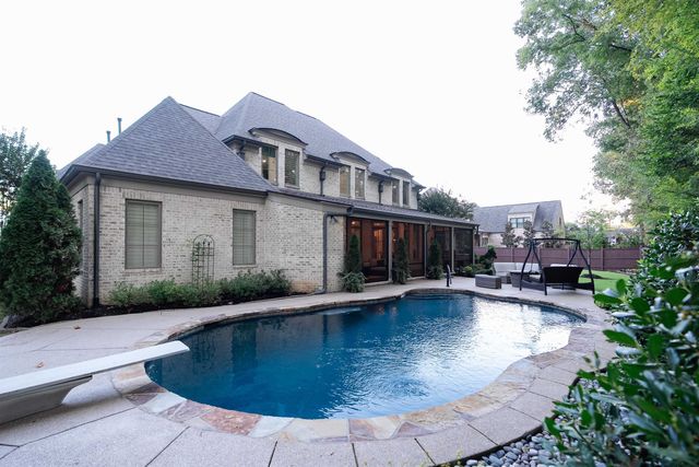 547 LAMBS BROOK LN, Collierville, TN 38017