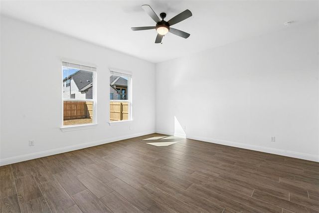 17305 Silverman DR, Pflugerville, TX 78660