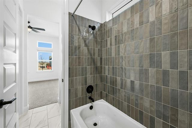 17305 Silverman DR, Pflugerville, TX 78660