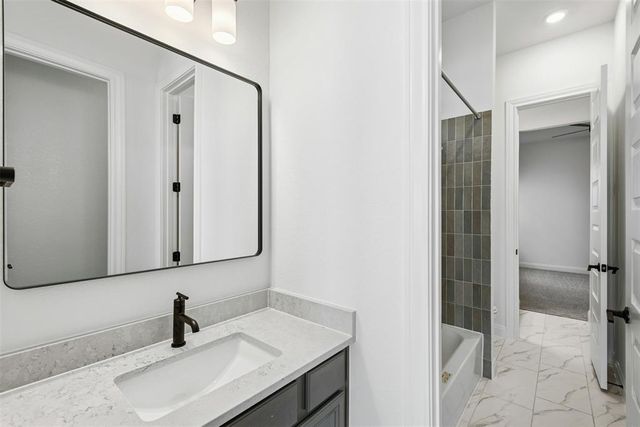 17305 Silverman DR, Pflugerville, TX 78660