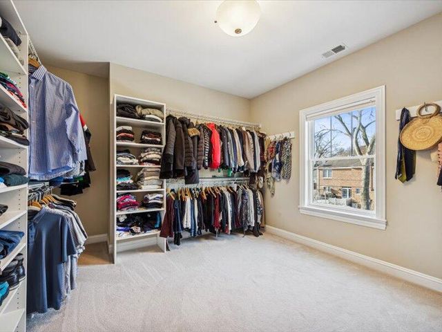 688 S Mitchell Avenue, Elmhurst, IL 60126