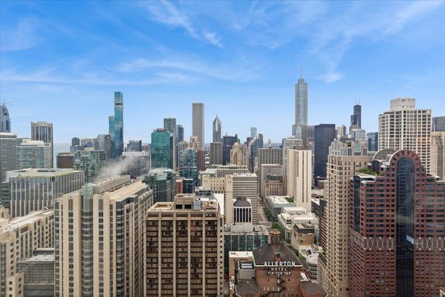 161 E Chicago Avenue 40DE, Chicago, IL 60611