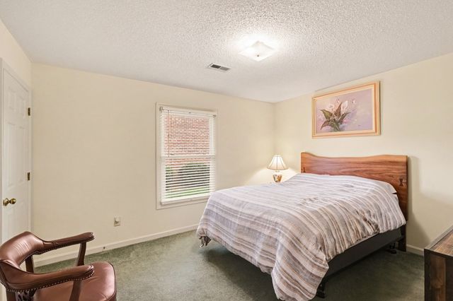 120 Dogwood Ct, Shelbyville, TN 37160