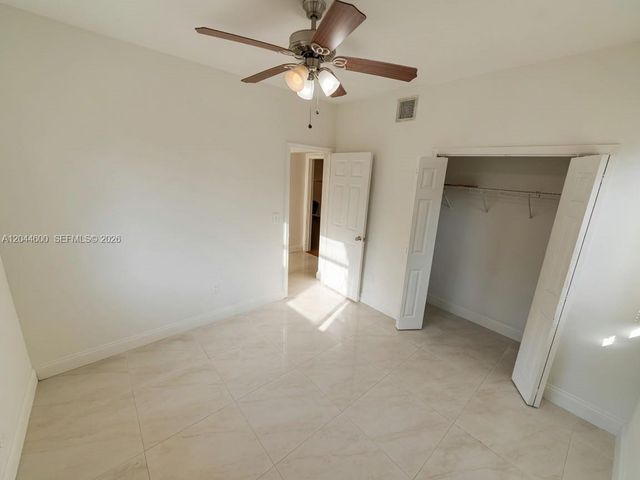 1154 W 25th St 0, Riviera Beach, FL 33404