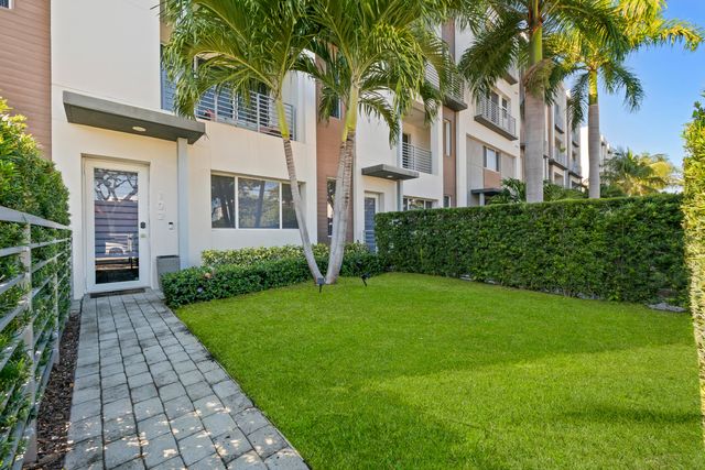 1025 NE 18th Avenue 102, Fort Lauderdale, FL 33304