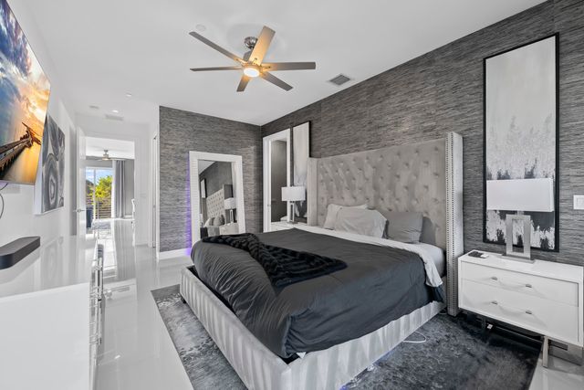1025 NE 18th Avenue 102, Fort Lauderdale, FL 33304