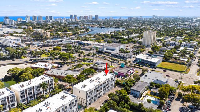 1025 NE 18th Avenue 102, Fort Lauderdale, FL 33304