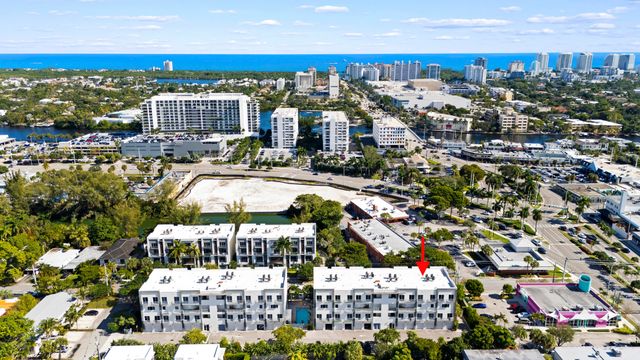 1025 NE 18th Avenue 102, Fort Lauderdale, FL 33304