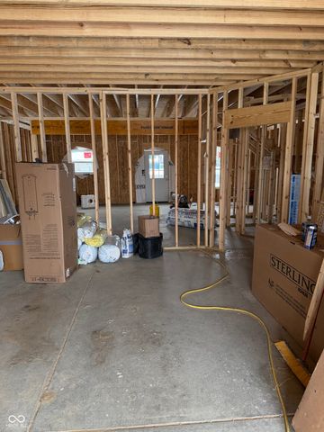 1080 Tomahawk Place, Martinsville, IN 46151