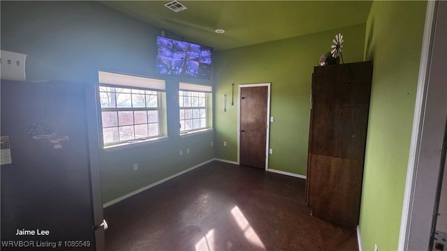 35773 Pleasant Valley Road, Wister, OK 74966