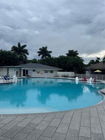 373 Sundial Circle 373, Margate, FL 33068