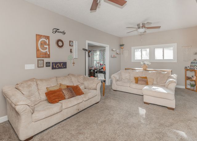 2330 38th Street, Rock Island, IL 61201