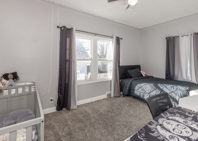 2330 38th Street, Rock Island, IL 61201